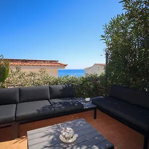 Ferienhaus Dimore Di Mare - Beachfront, Santa Flavia