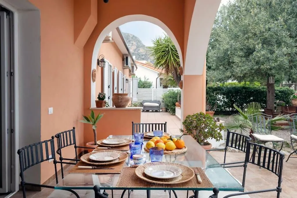 Villa Marina Sant'Elia 산타플라비아 이탈리아